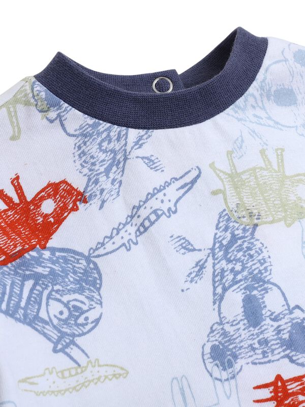 Boys Medium Blue Printed T-Shirt with Short Pants image number 4
